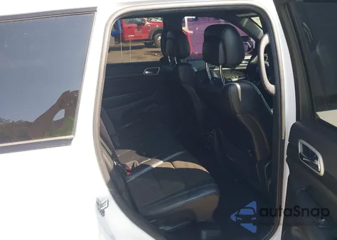 2021 Jeep Grand Cherokee Laredo X 4X2 from USA, damaged, VIN 1C4RJEAG9MC517489